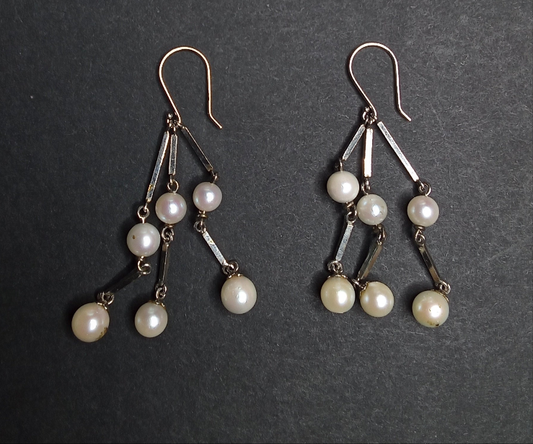 14k White Gold and Pearl Earrings