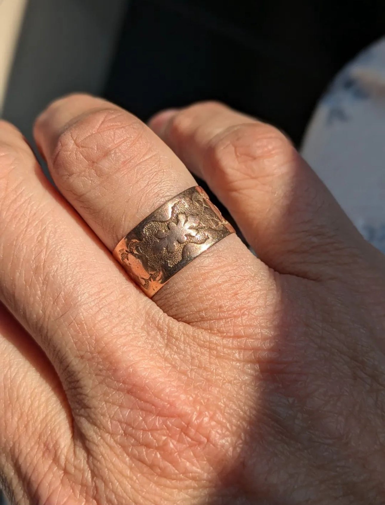 10k Victorian Cigar Band