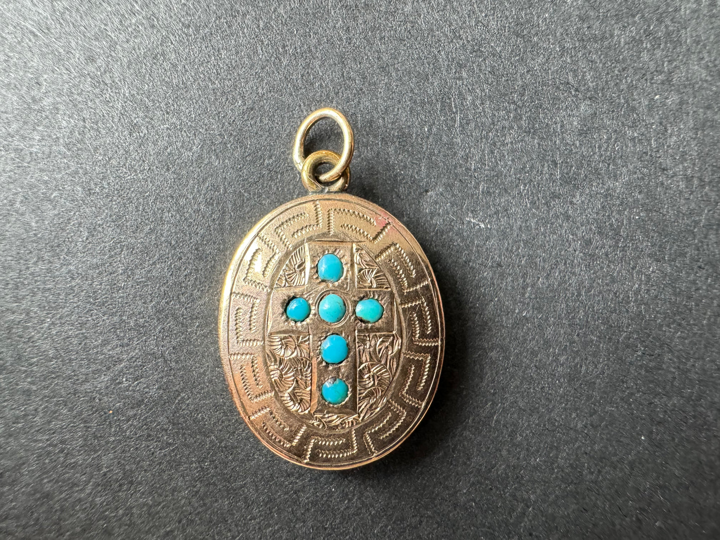 9k Turquoise Locket with Photograph Circa 1910