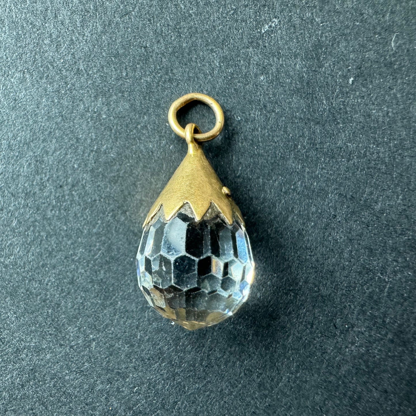 Crystal Drop Charm 9k