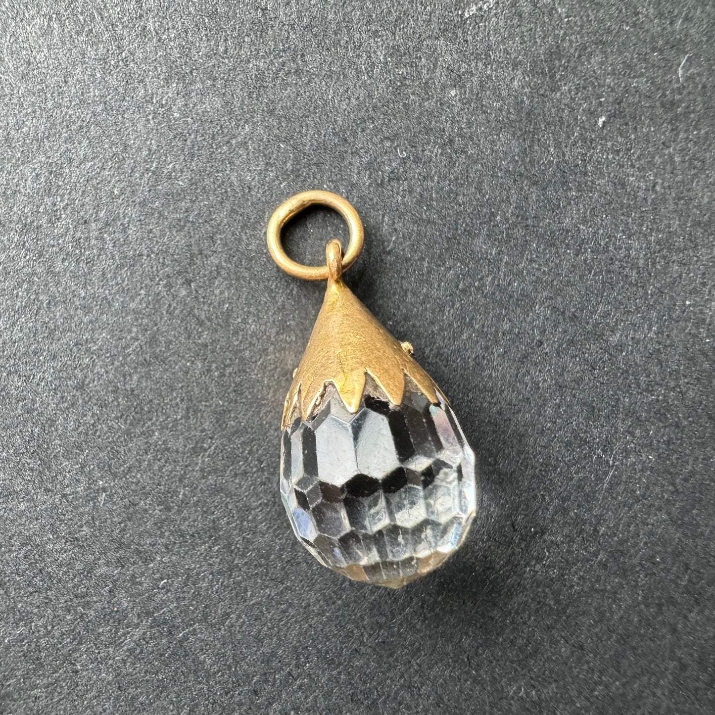 Crystal Drop Charm 9k