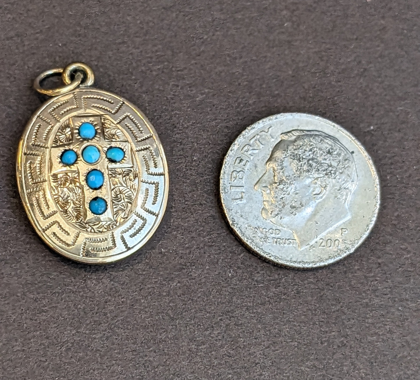 9k Turquoise Locket with Photograph Circa 1910