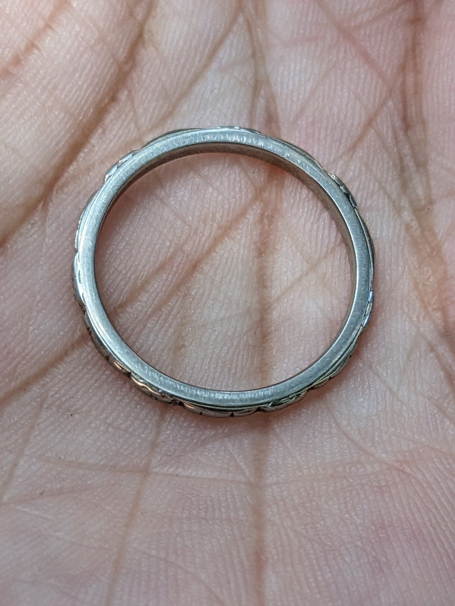 18 kt gold wedding band 1940's