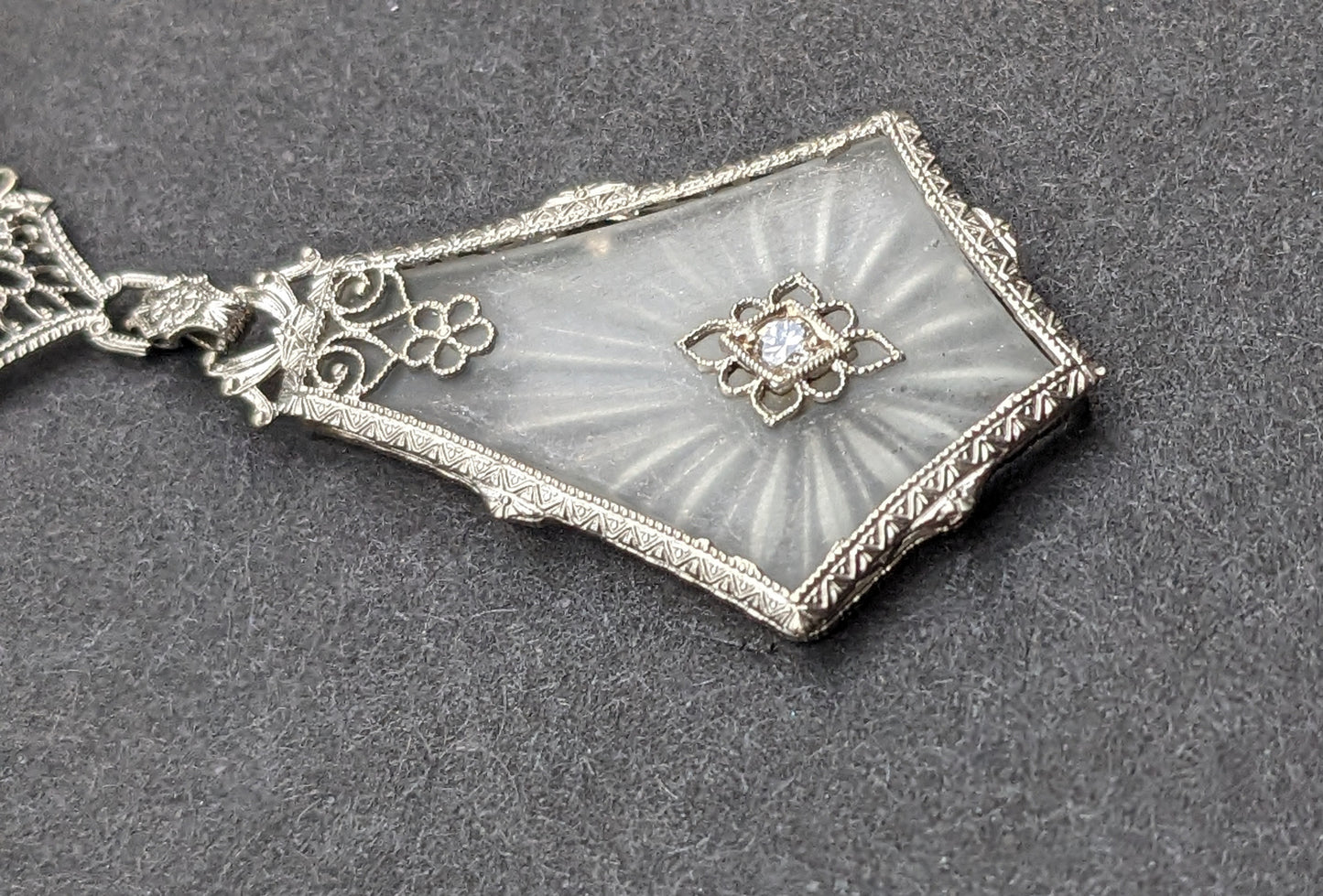White gold Camphor glass necklace with diamonds and original chain
