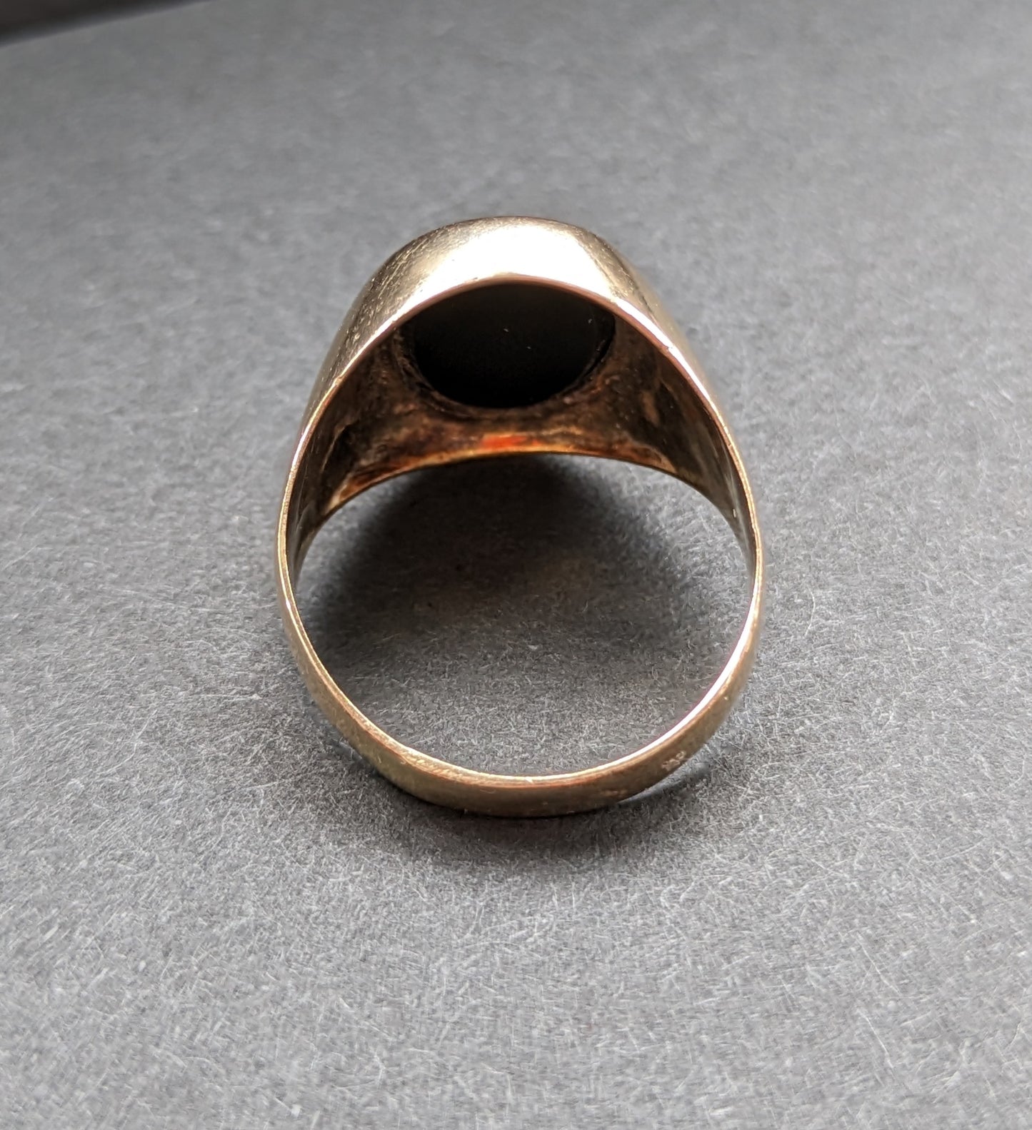 German onyx signet ring 14K
