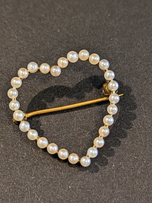 14K sweetheart pearl brooch