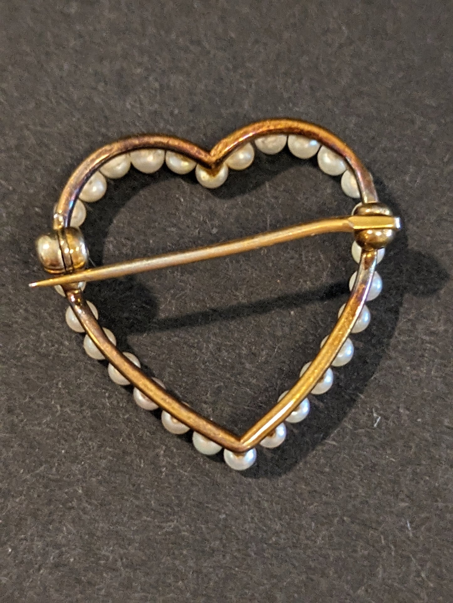 14K sweetheart pearl brooch