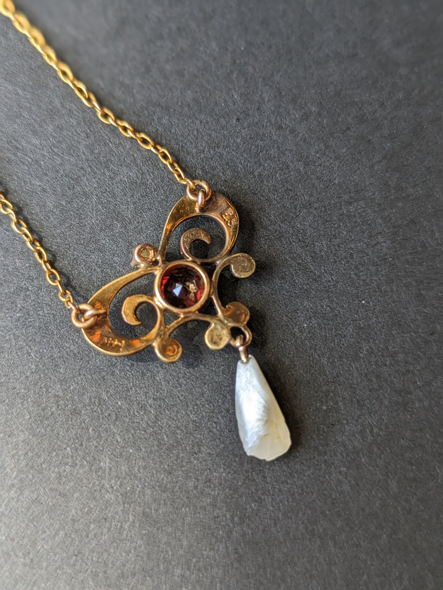 14K Garnet Art Nouveau Necklace with Seed Pearl
