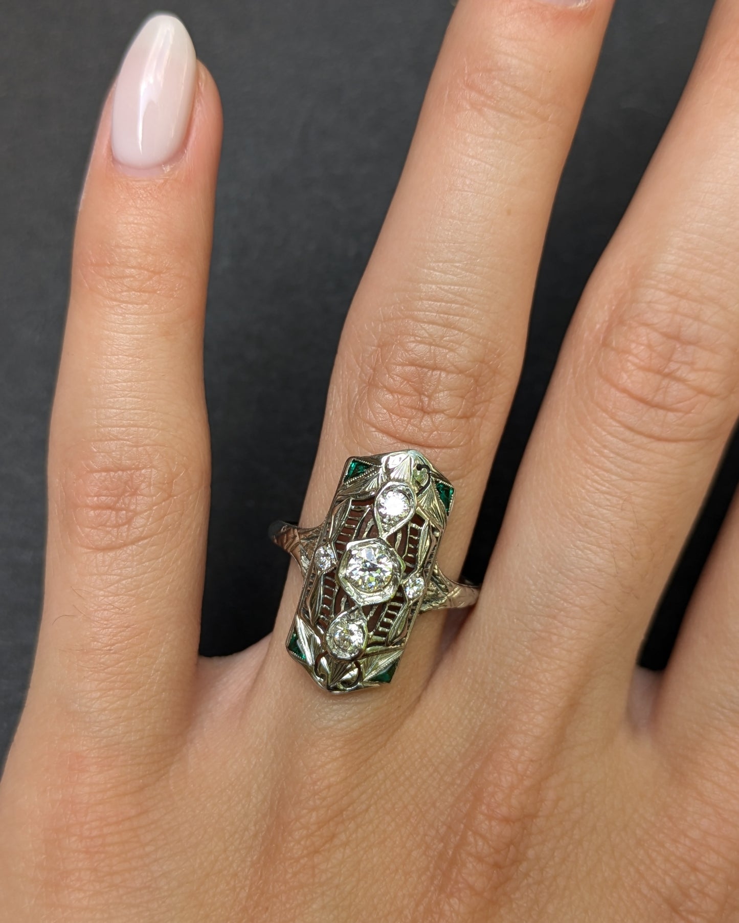 18k Emerald Bridge Ring 1910