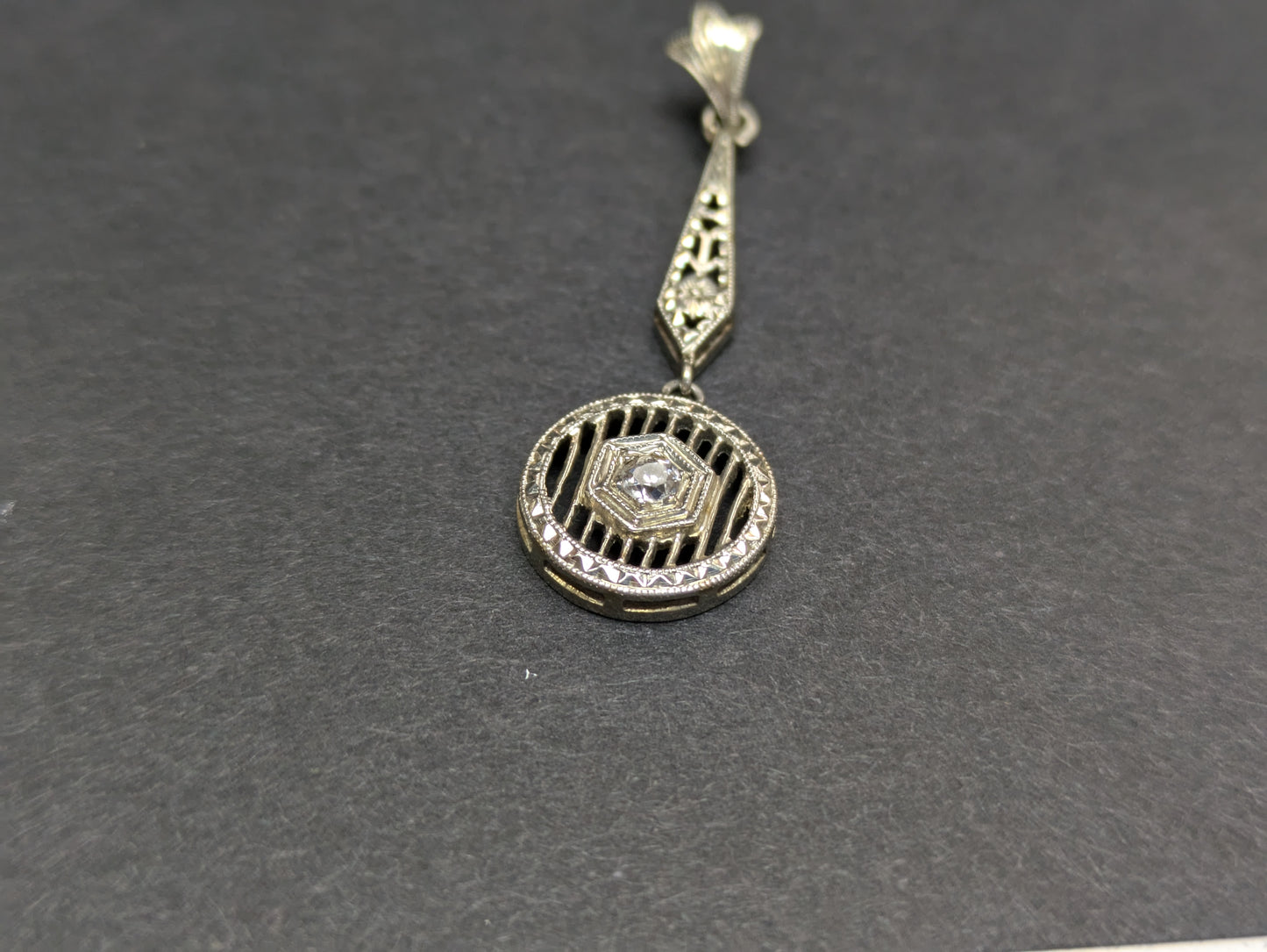 18k White Gold Edwardian Drop Pendant with Diamond