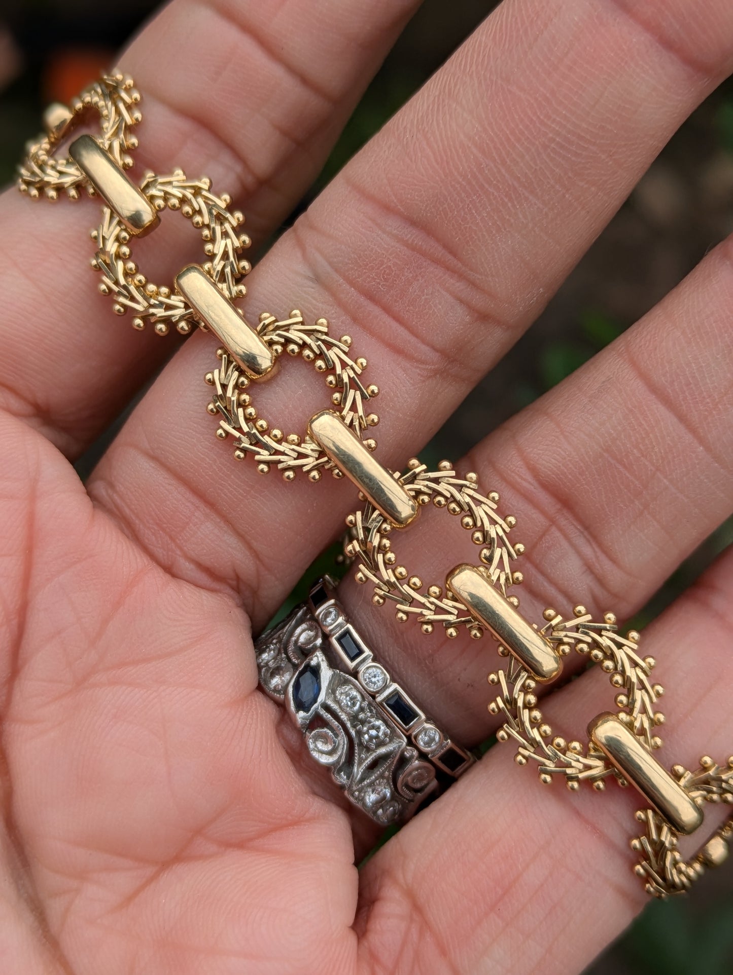14k Vintage Gold Bracelet with Curved Circles