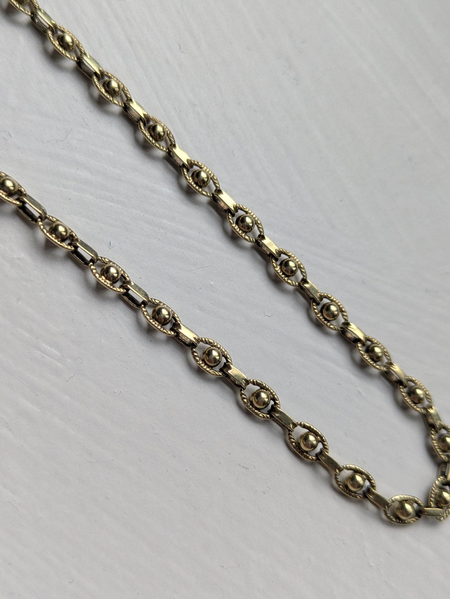 Vintage 14k Suspended Globe Chain