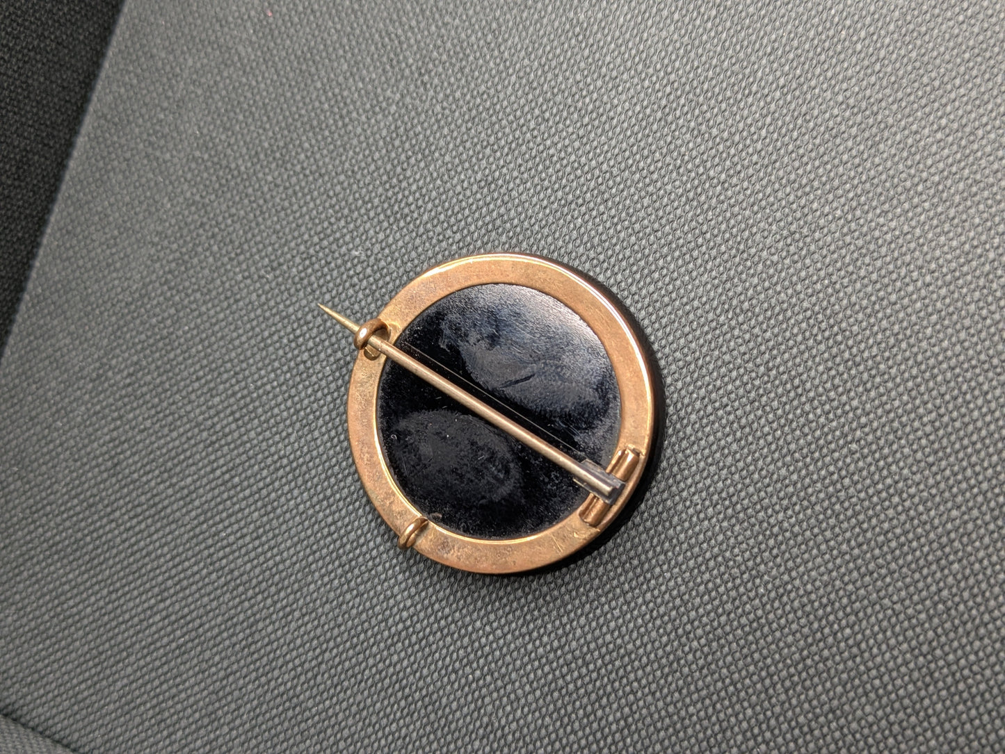 14k Onyx Giant "Dot" Pendant/Brooch