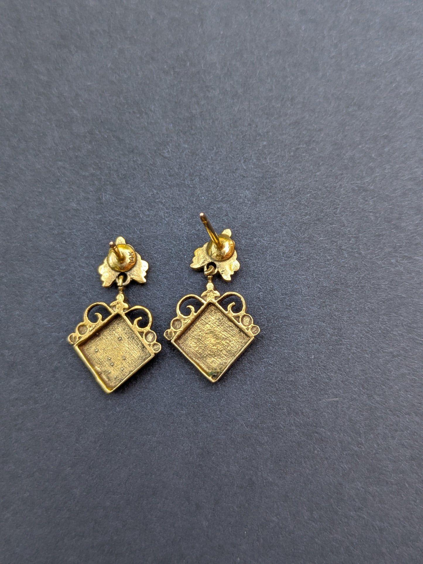 14k Civil War Era Earrings