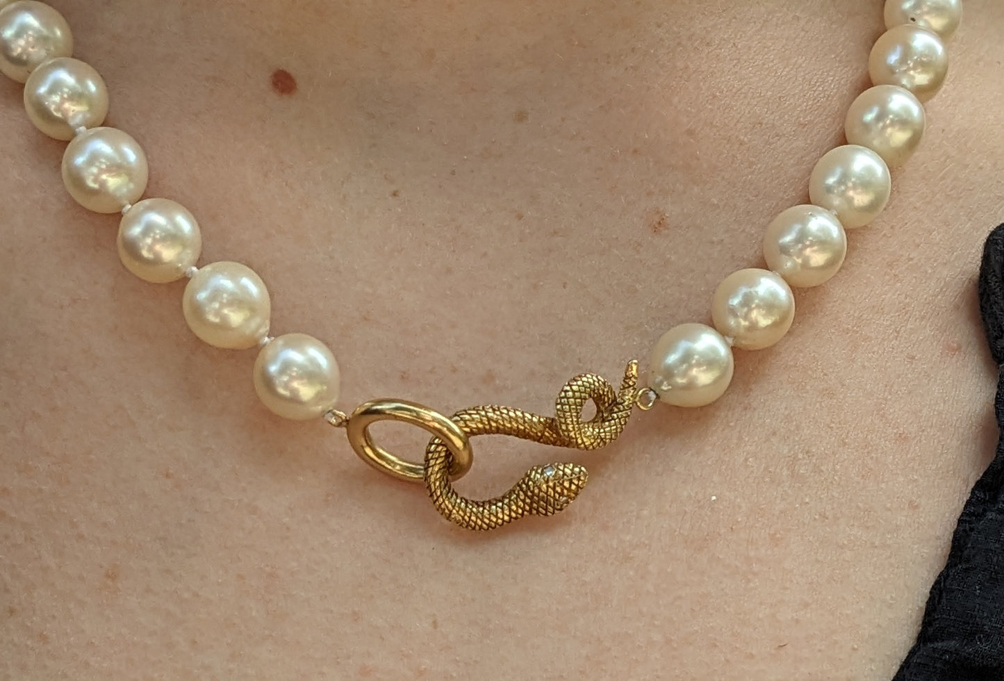 14k Gold, Diamond, and Pearl Necklace with snake clasp