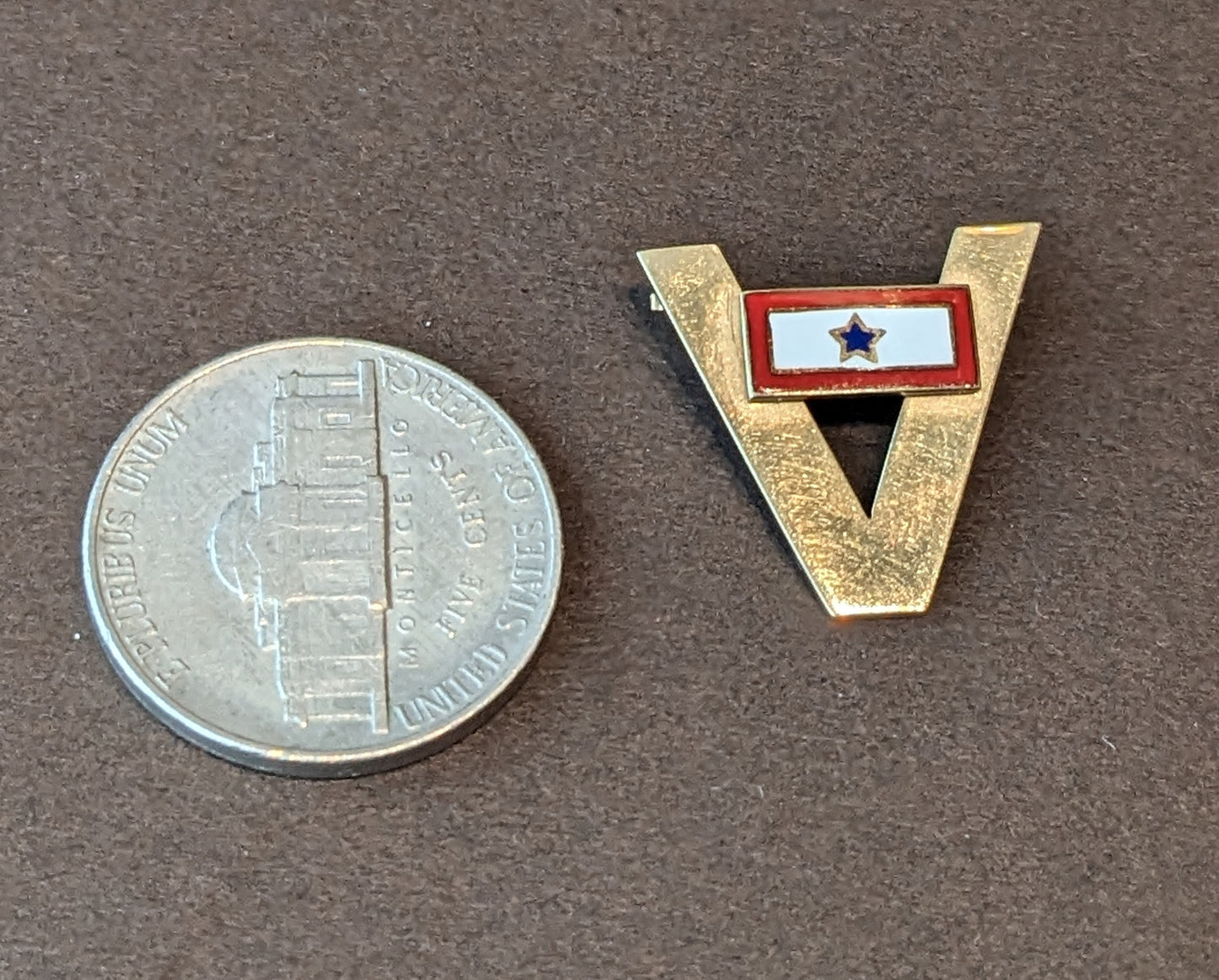 1943 Tiffany & Co 14k Gold Mother's Pin Victory Brooch