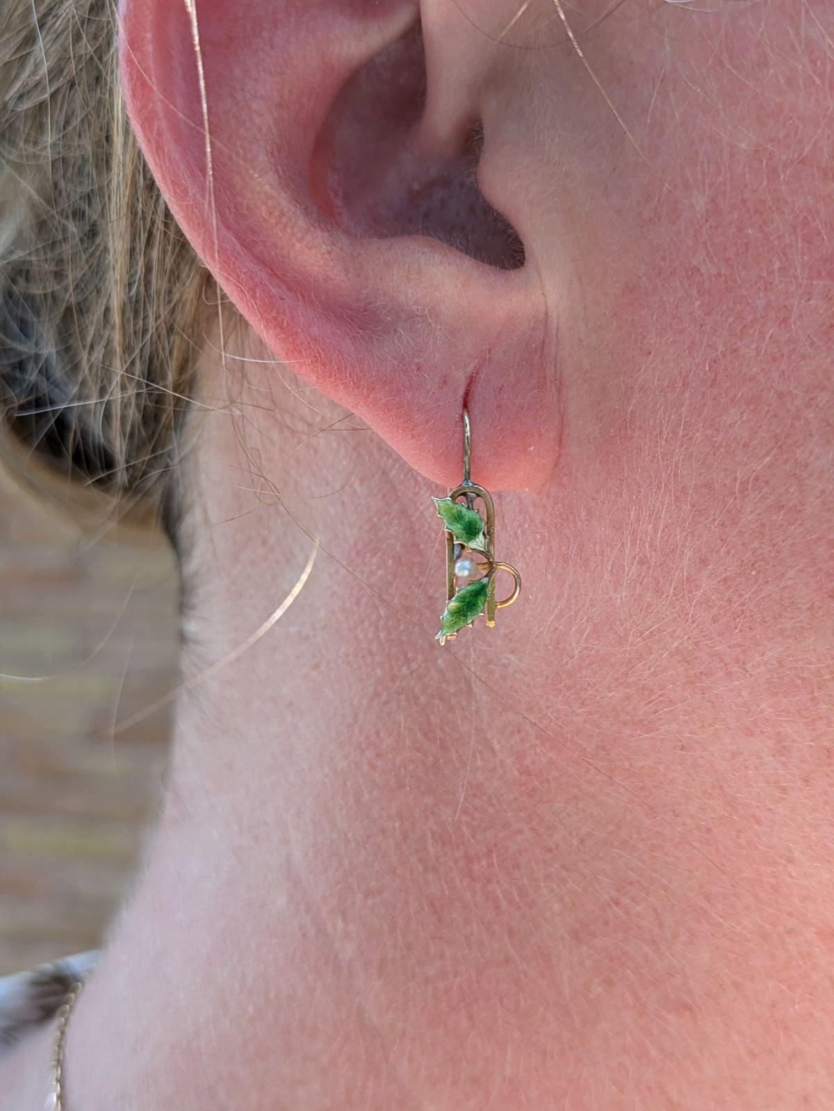 14k Green Enamel and Seed Pearl Leaf Earrings