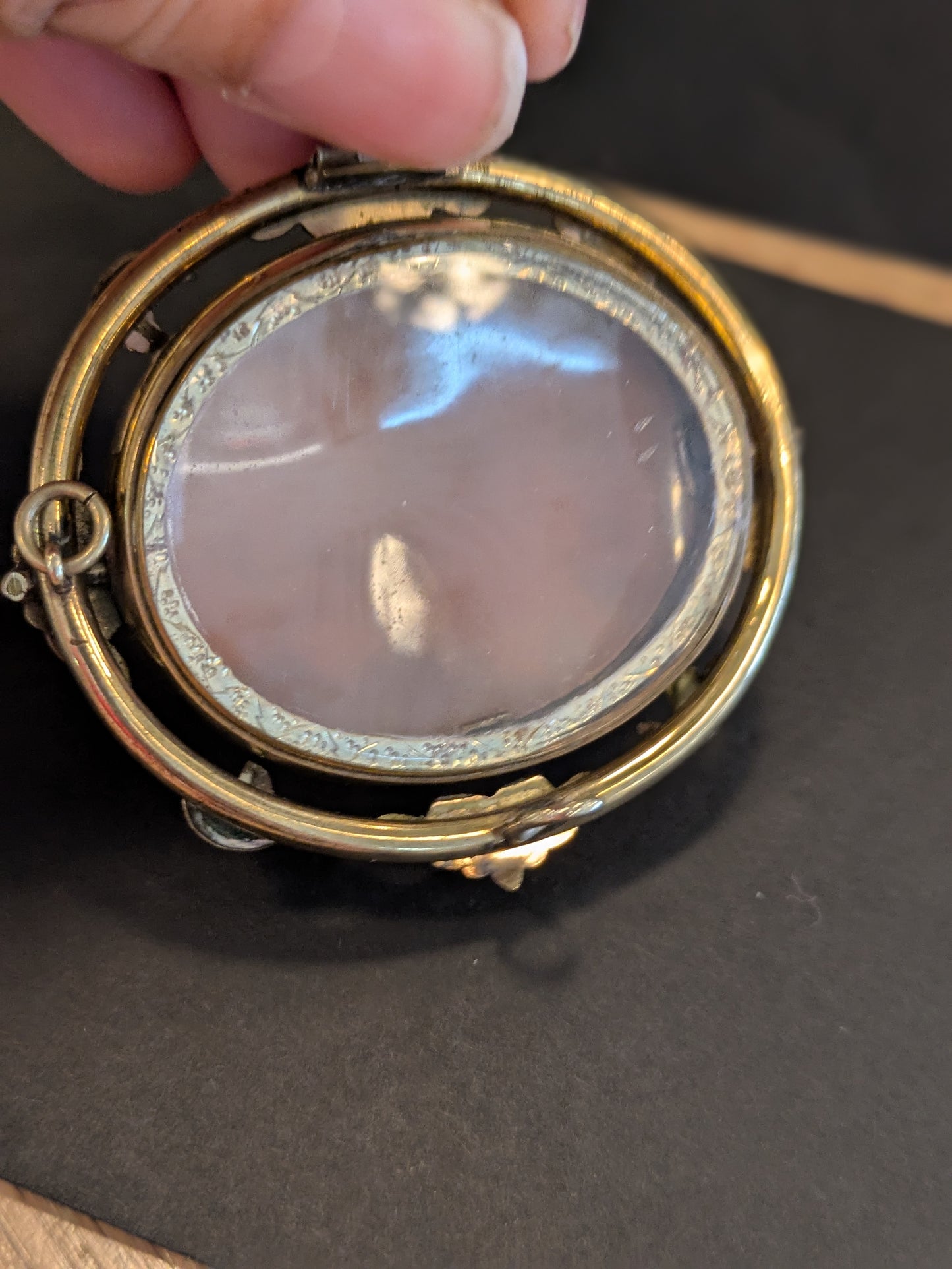 English Three Muses Shell Cameo Flipping Brooch/ Pendant