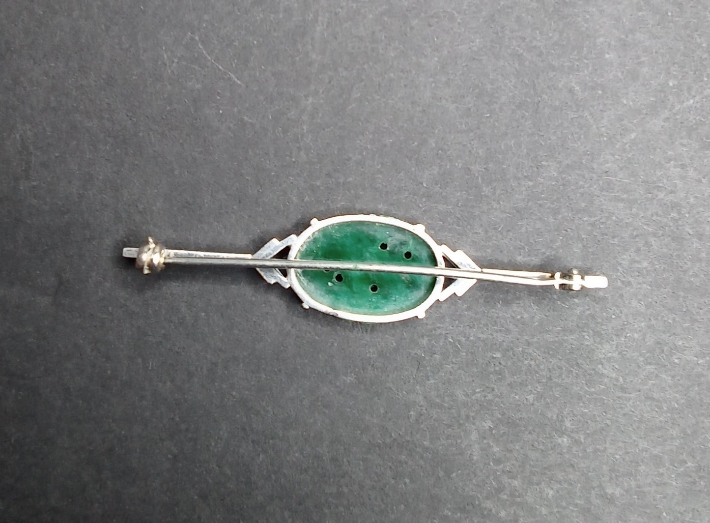 Art Deco White Gold Carved Green Jade Brooch