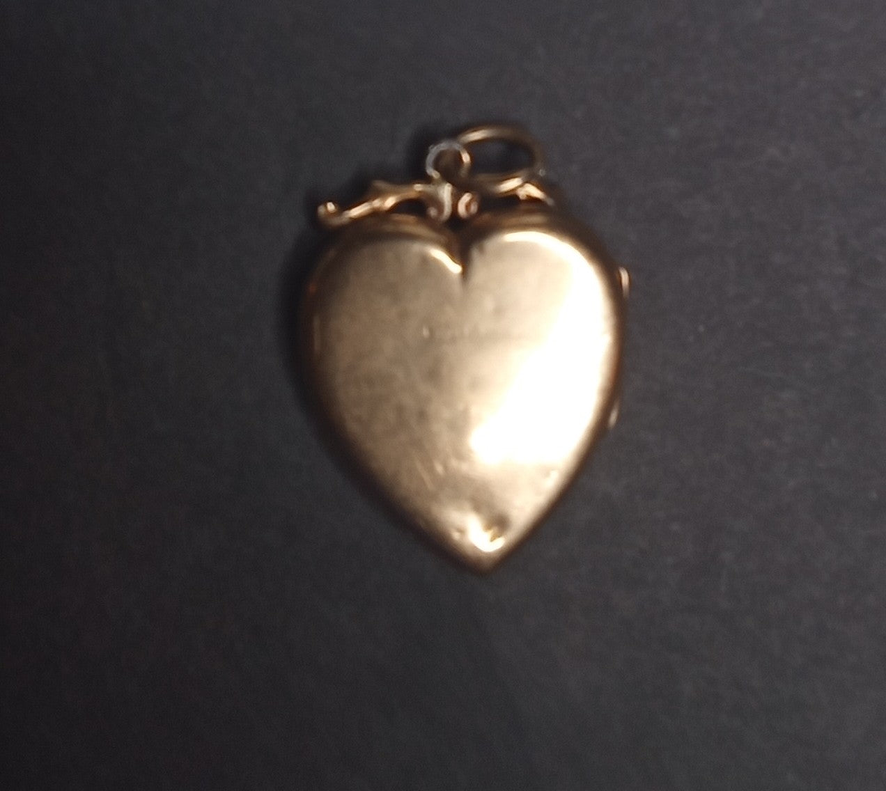 9k Gemstone Heart Locket Circa 1940's