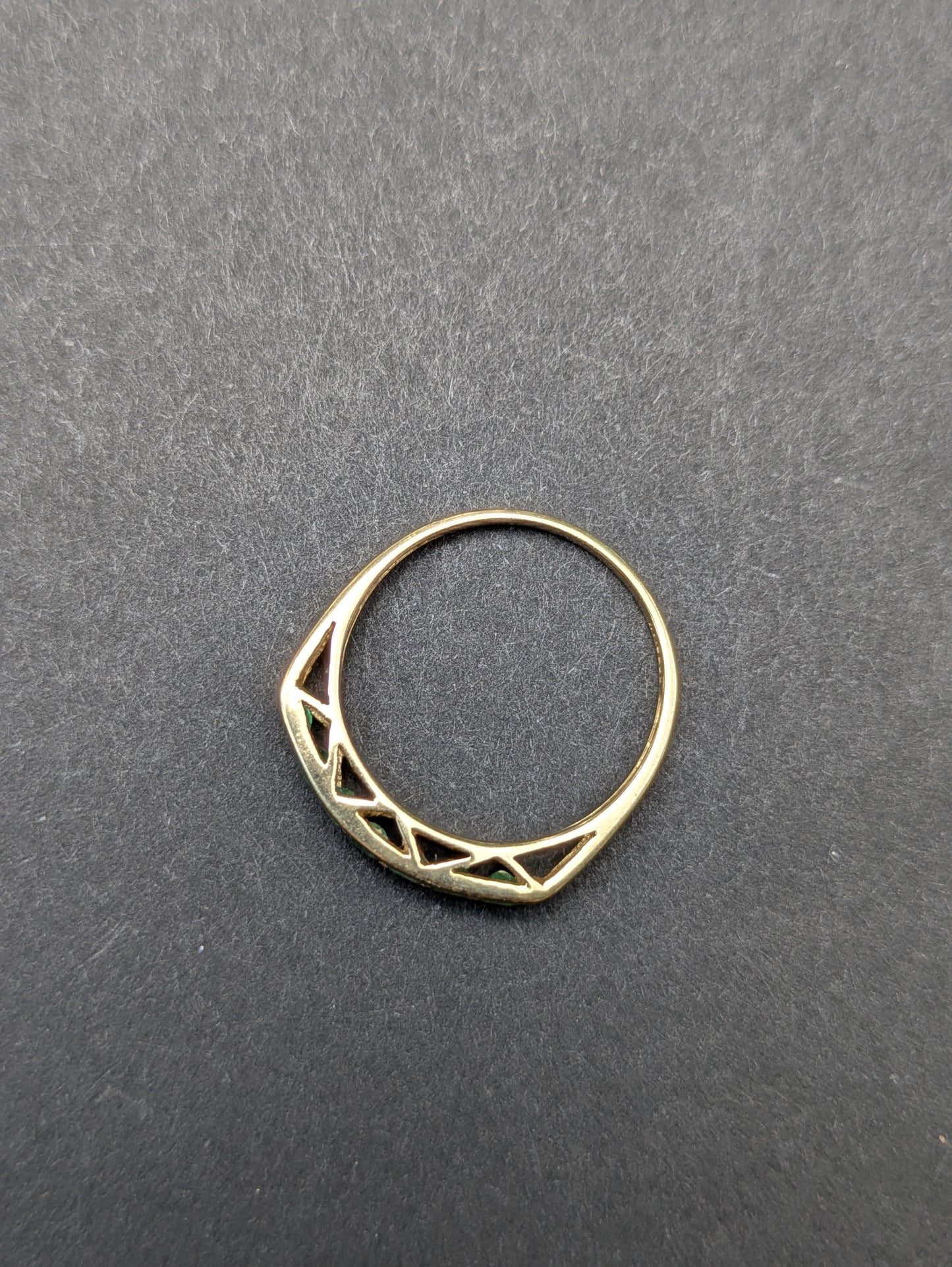 14kt French Cut Emerald Ring