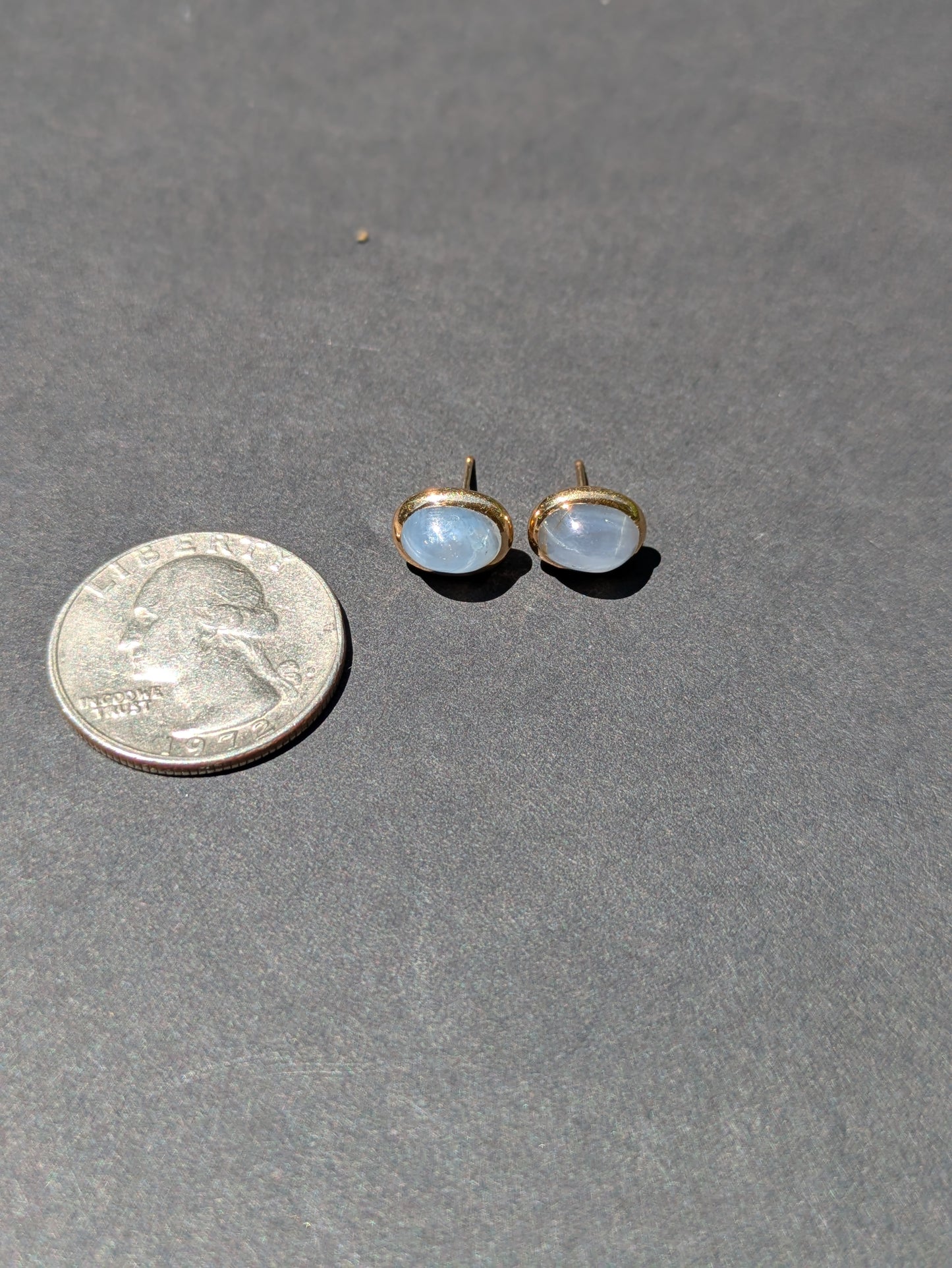 14kt white Gold Sugarloaf Sapphire Stud Earrings