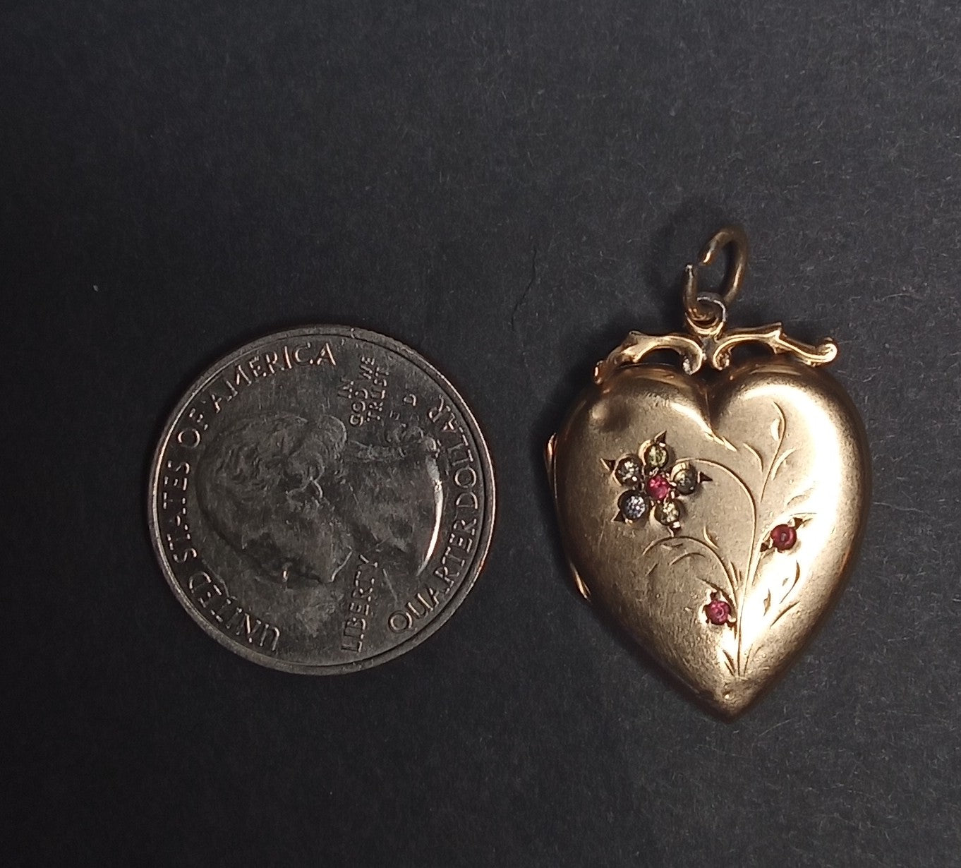 9k Gemstone Heart Locket Circa 1940's