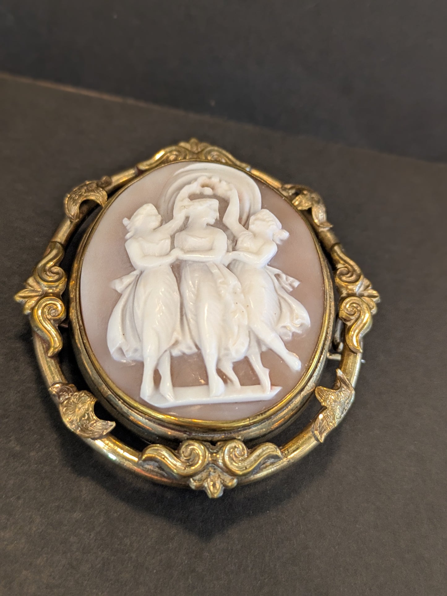 English Three Muses Shell Cameo Flipping Brooch/ Pendant