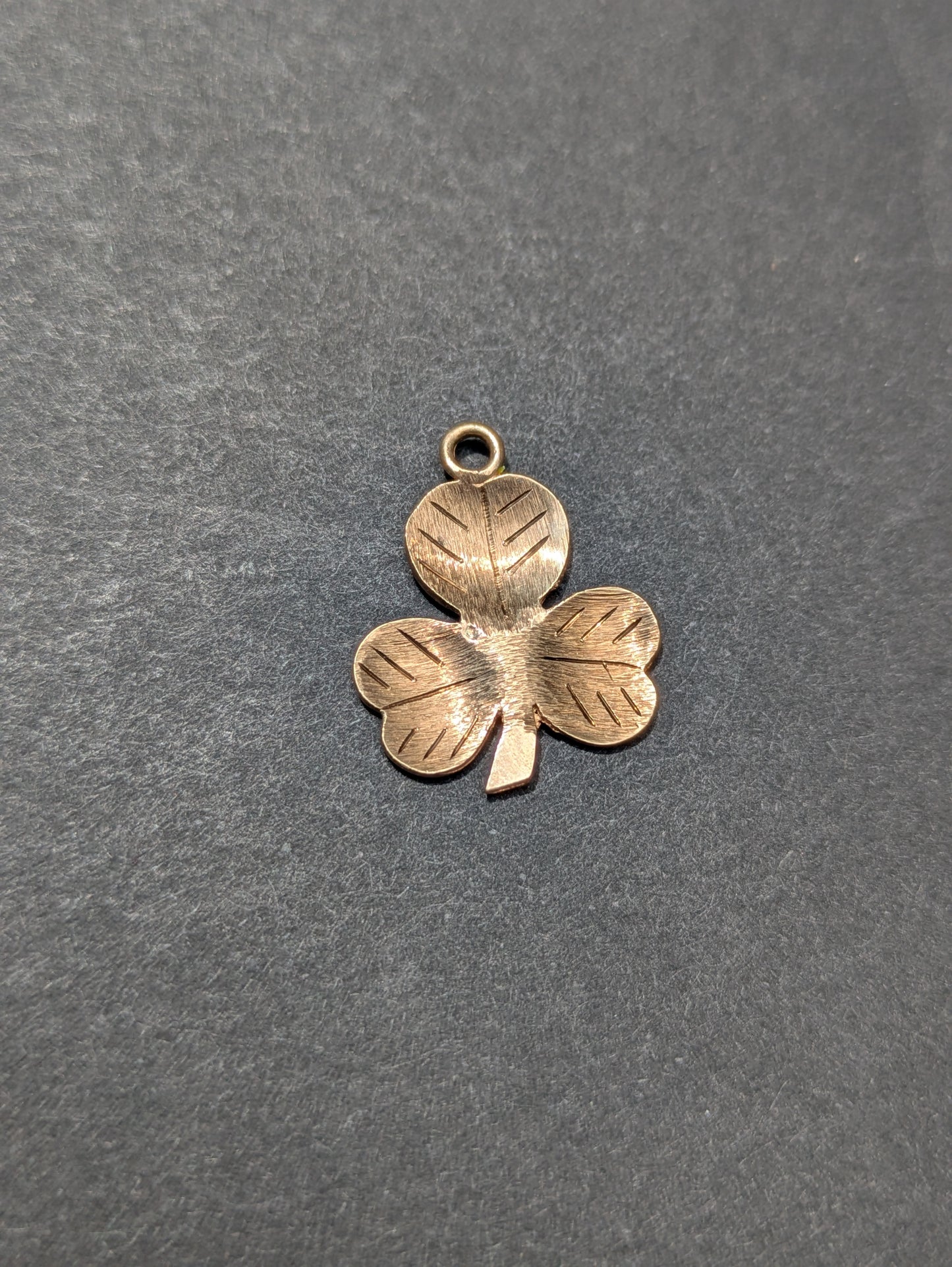 9kt Shamrock Charm with Florentine Finish