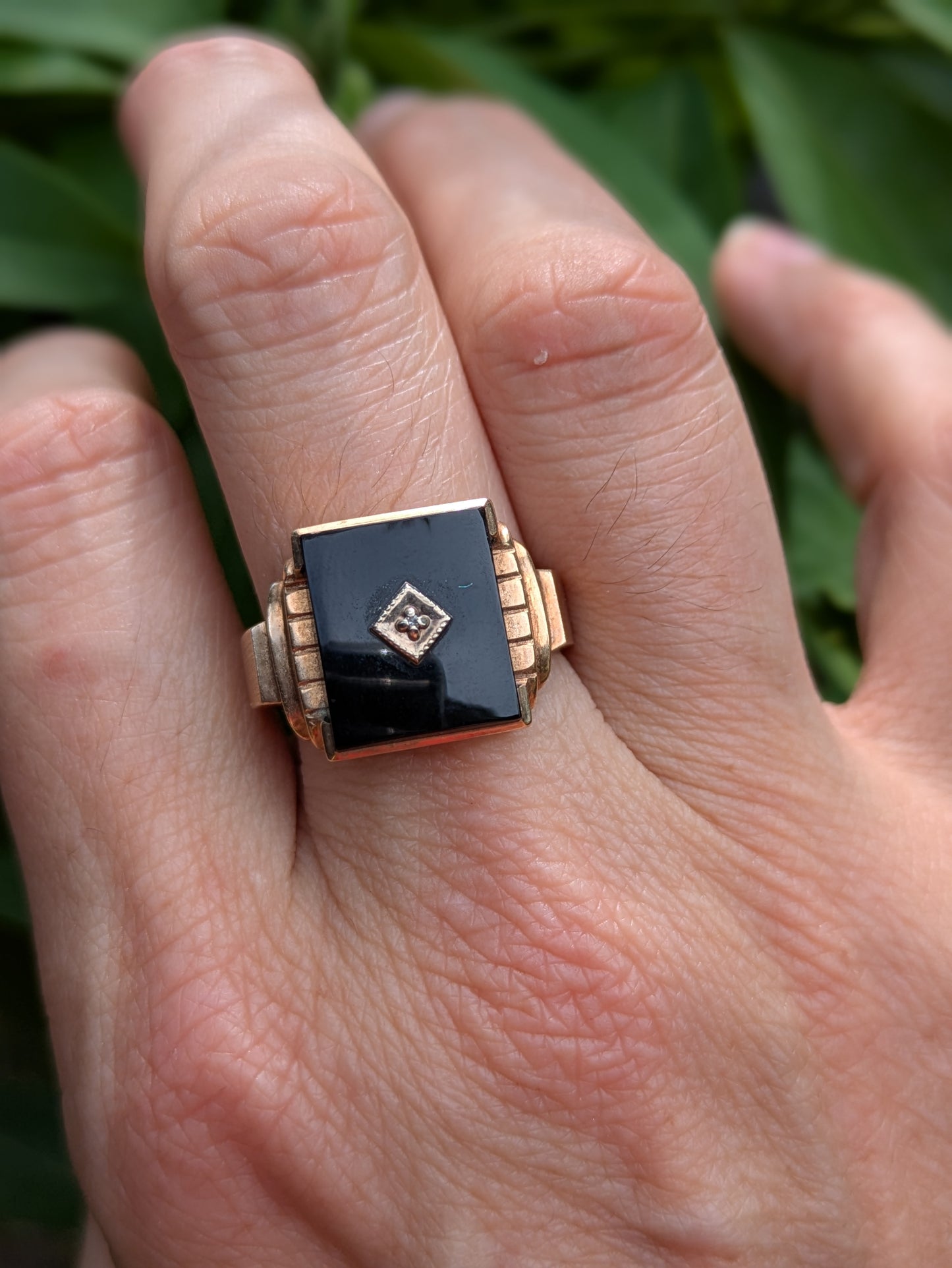 10kt Onyx and Diamond Signet Ring