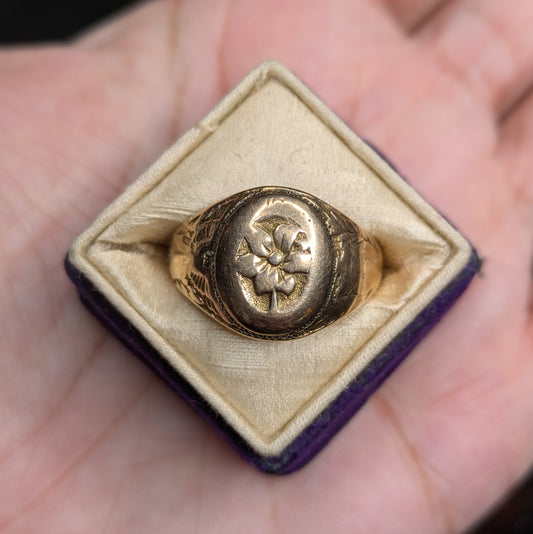Vintage 10k Large Flower Signet Ring