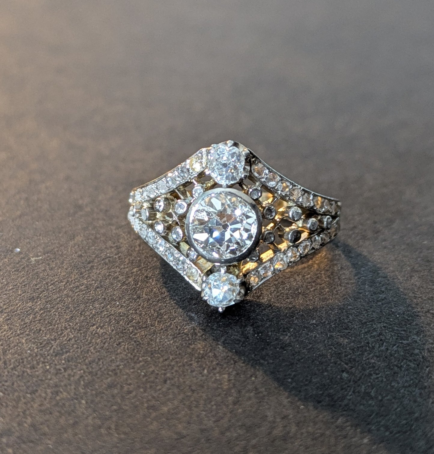 French Art Nouveau Diamond Ring 18kt