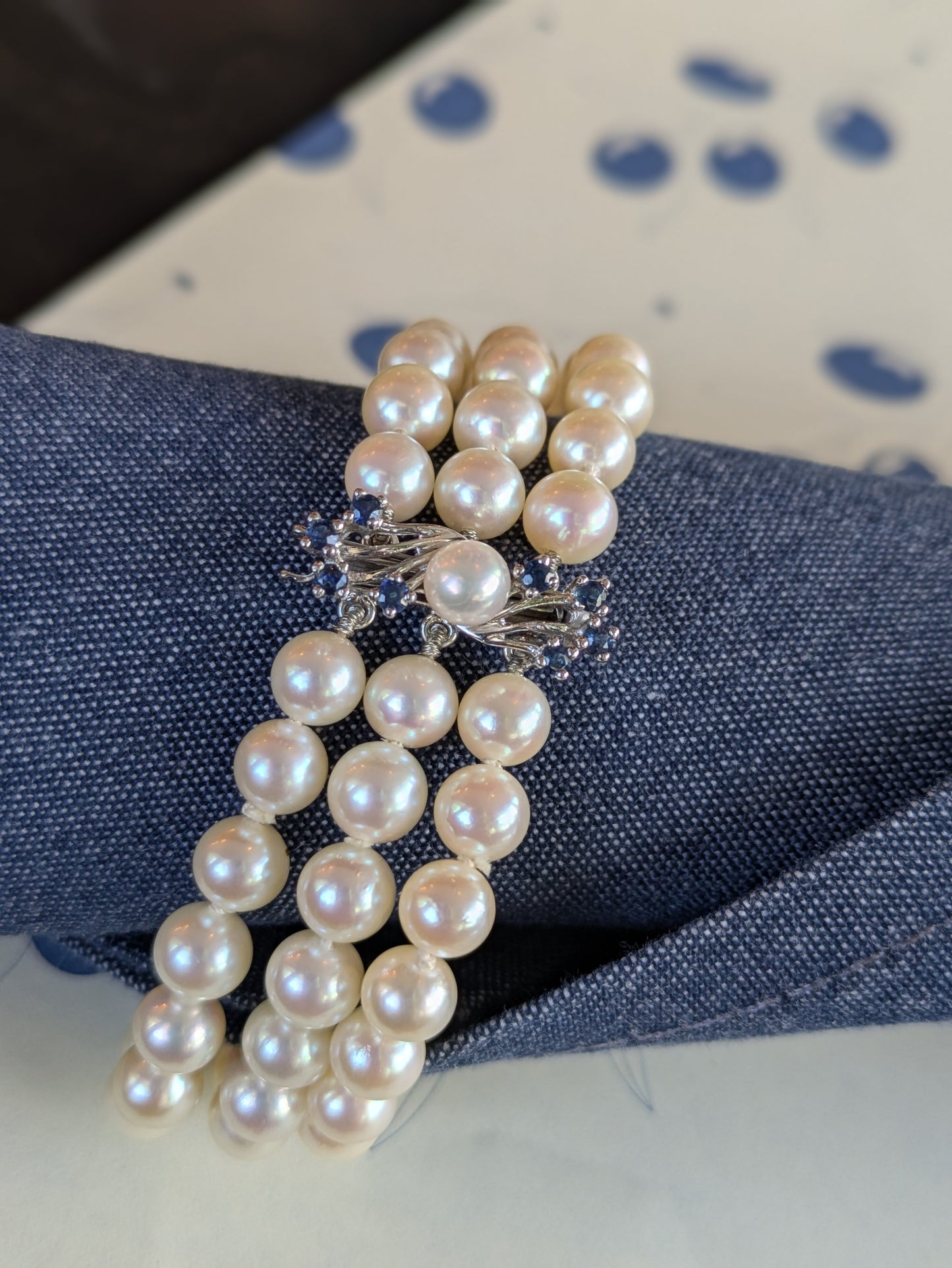 14k White Gold and Sapphire Pearl Bracelet