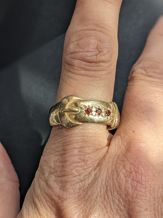 English 9k Buckle ring with garnet