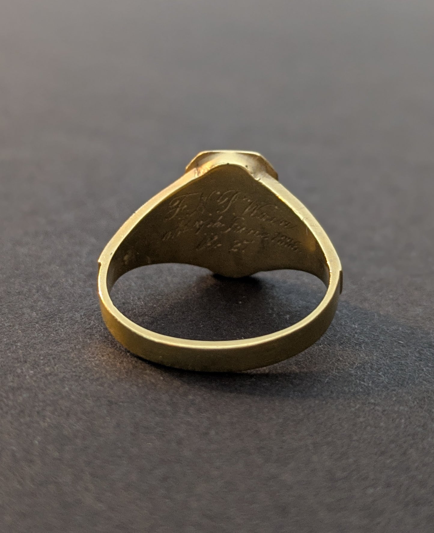18kt Mouring Ring Black Enamel with Rose Cut Diamonds