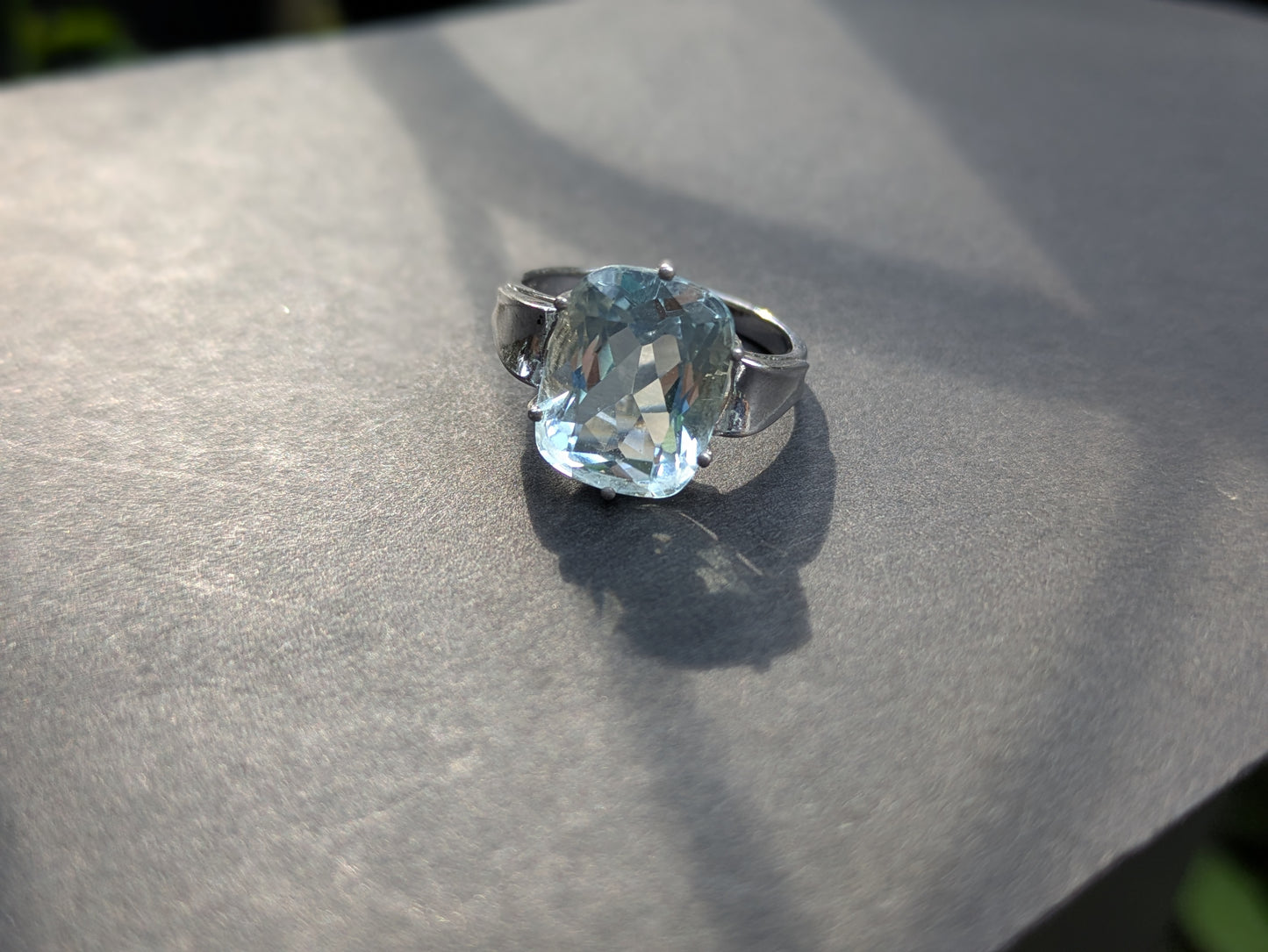 14kt White Gold Art Deco Aquamarine Ring