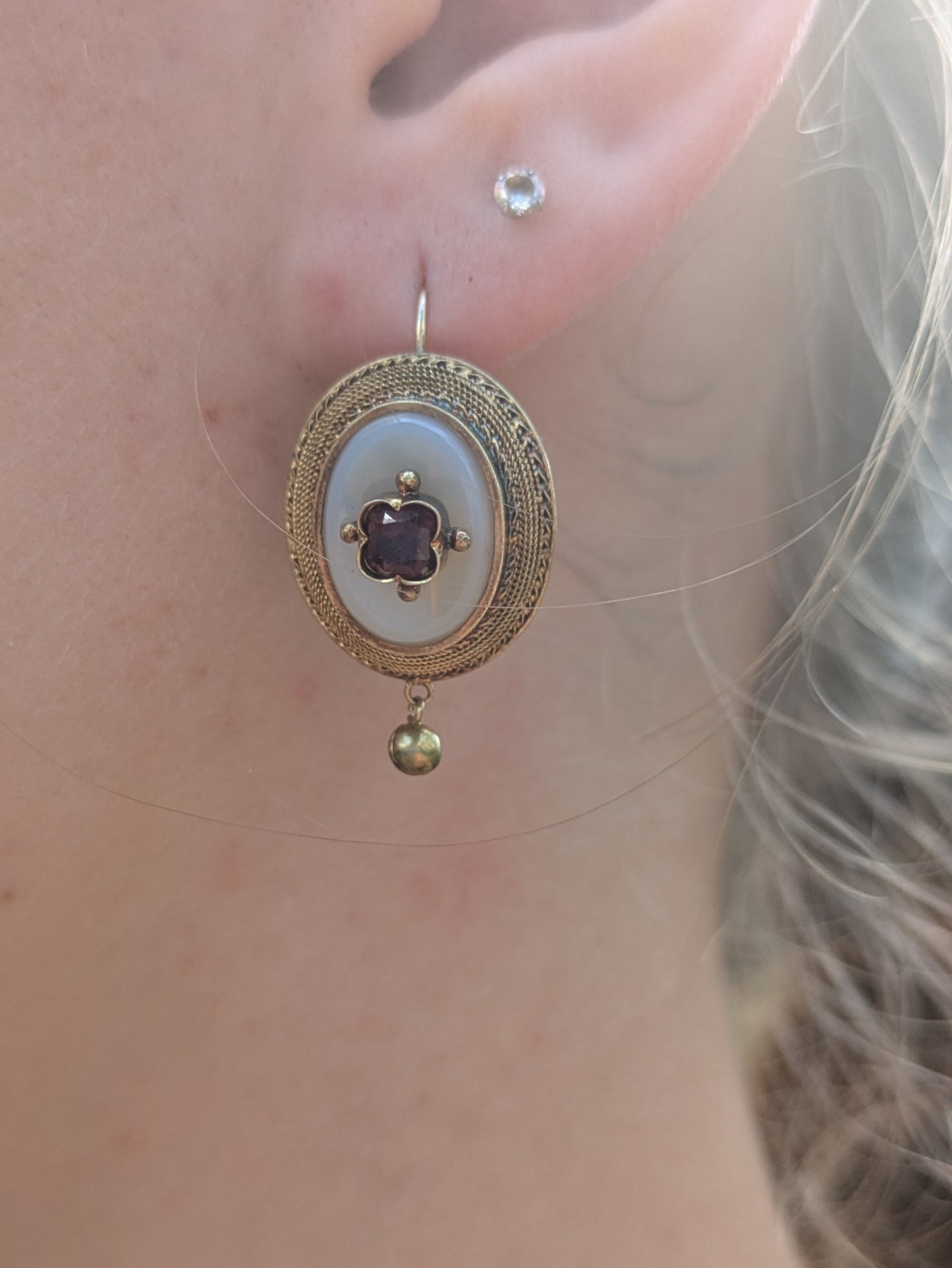 18kt with 14kt Lever Backs Agate and Ruby