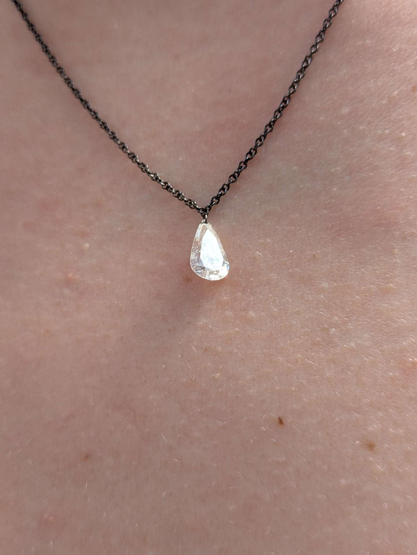 18k white gold oxidized chain w/ 1ct pear diamond
