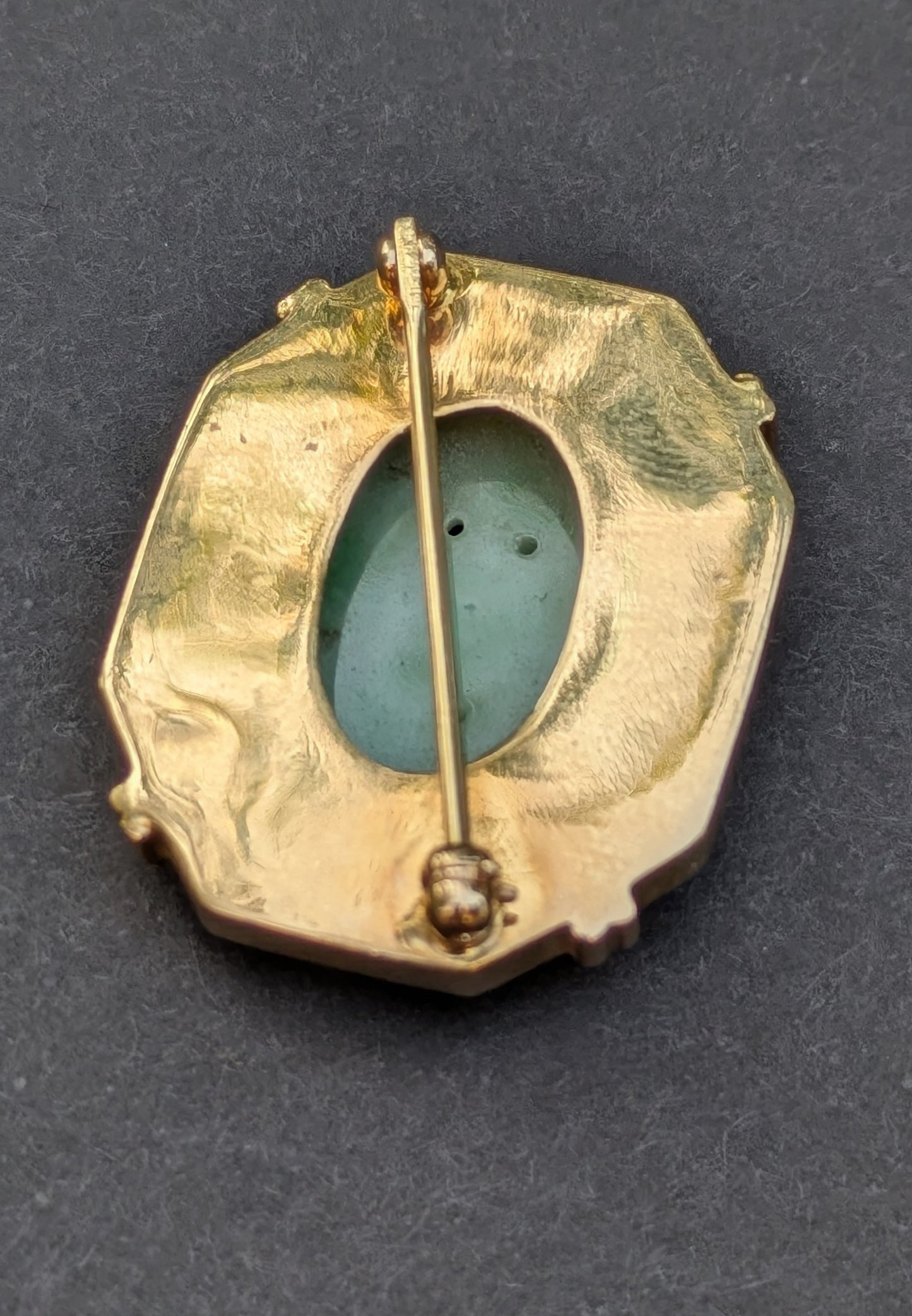 14k Jade and Onyx Brooch