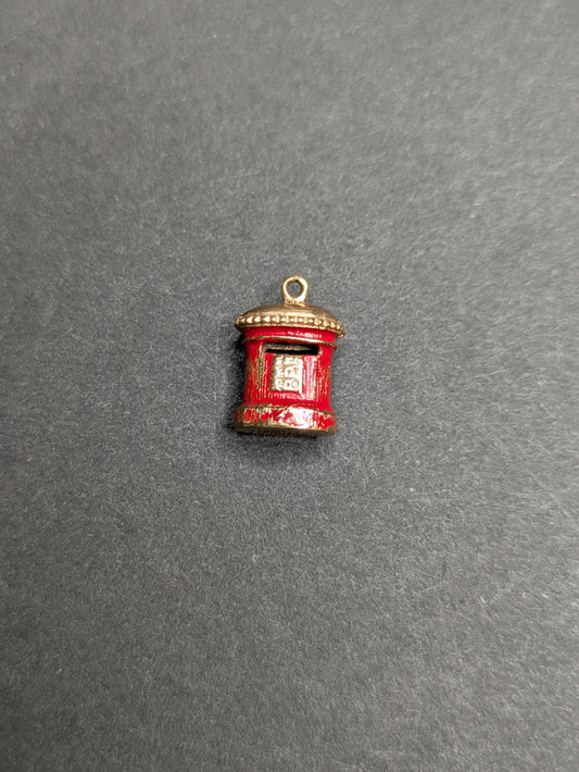 English 9k Red Enamel Postbox Charm