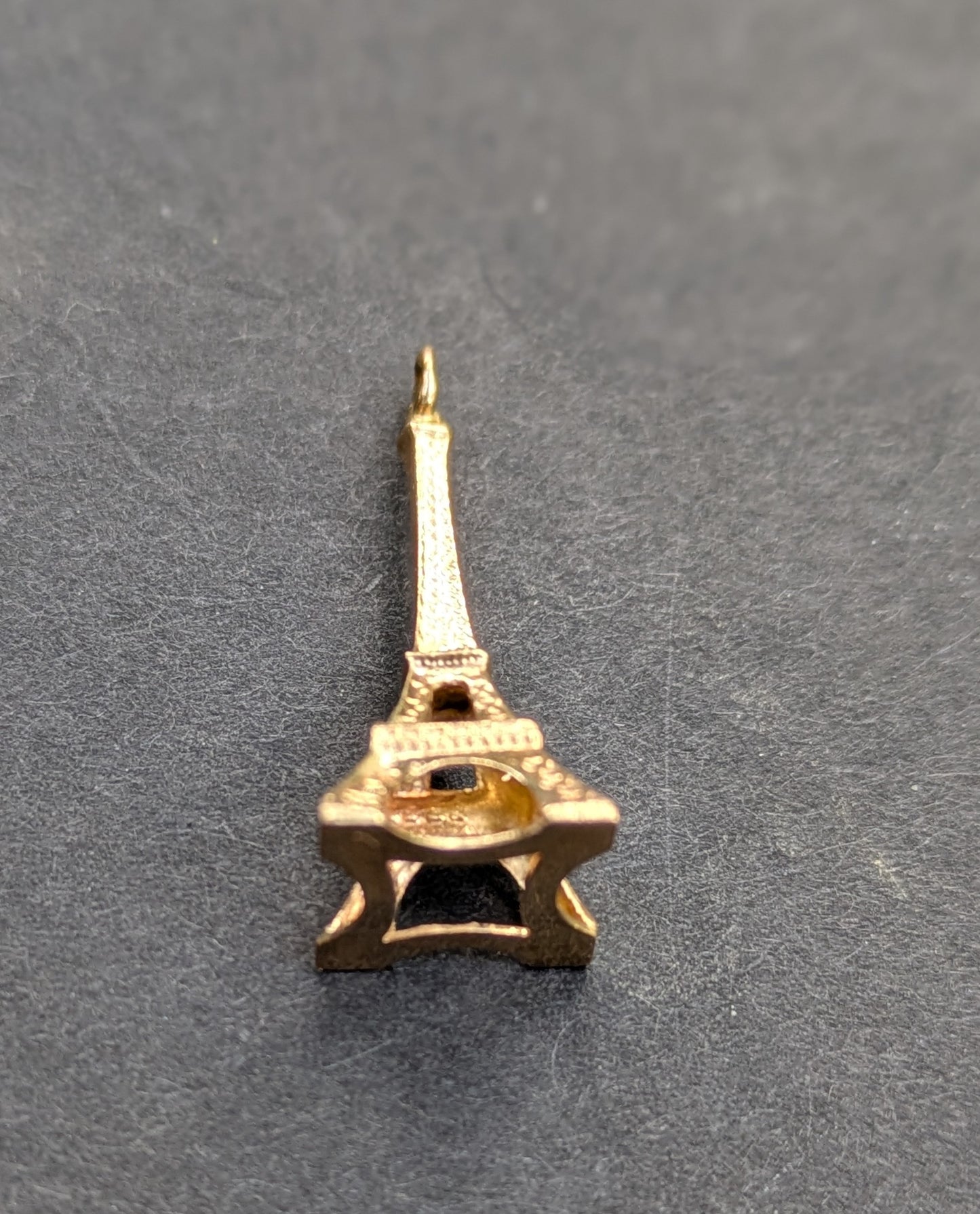 Small 14kt Eiffel Tower