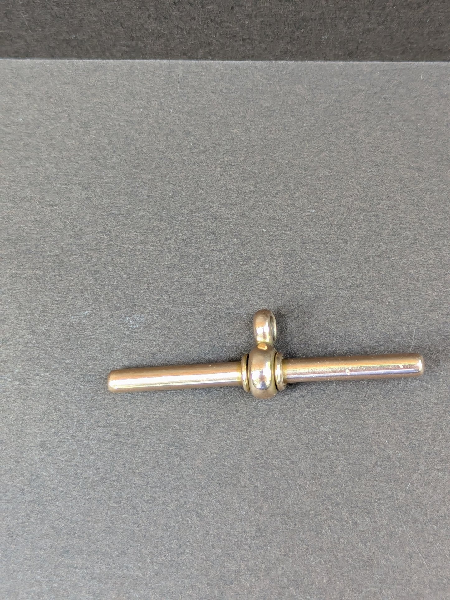 15kt English Hallmarked Solid T-Bar