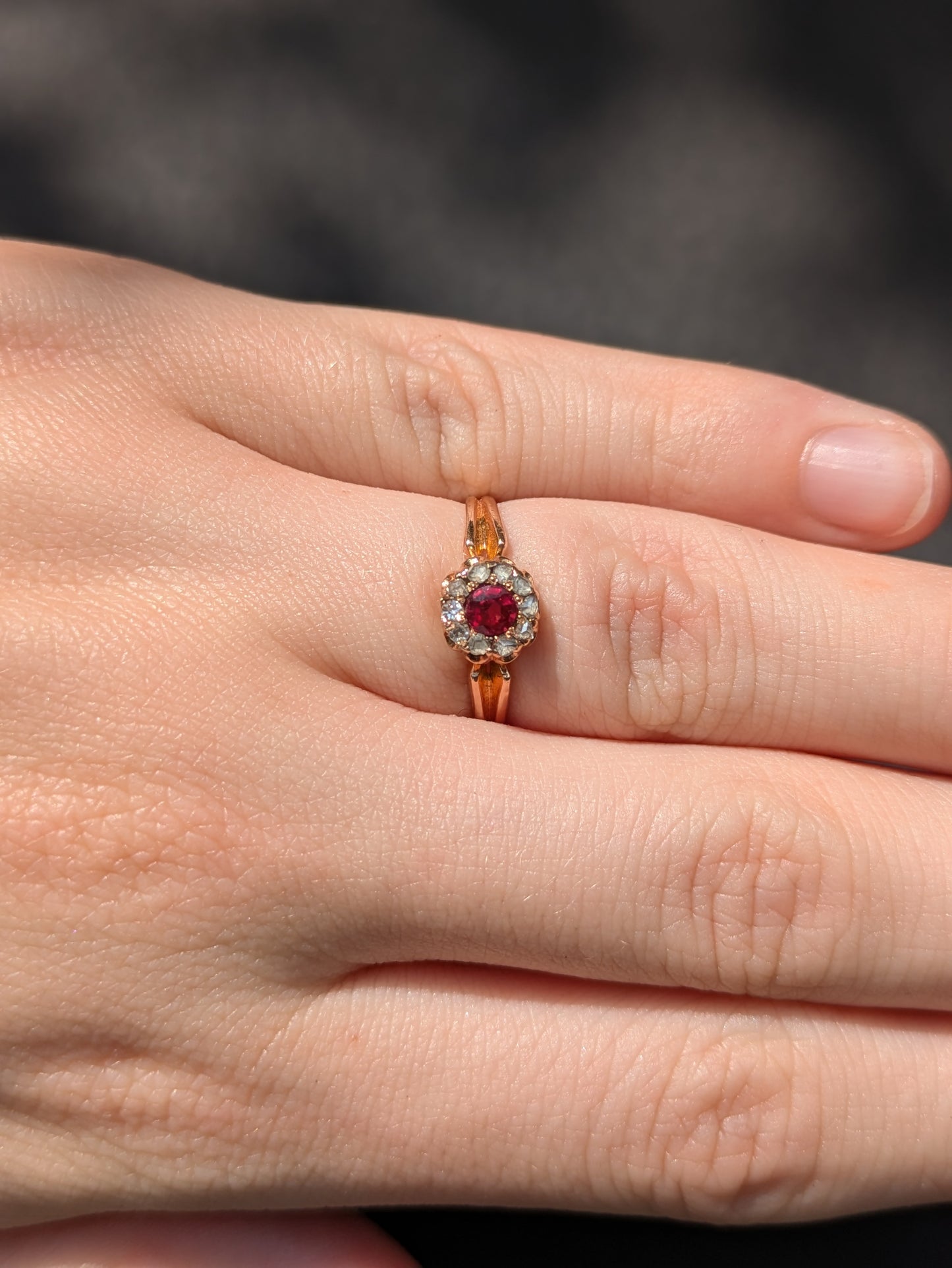 18kt Ruby Ring Edwardian with Diamond Halo