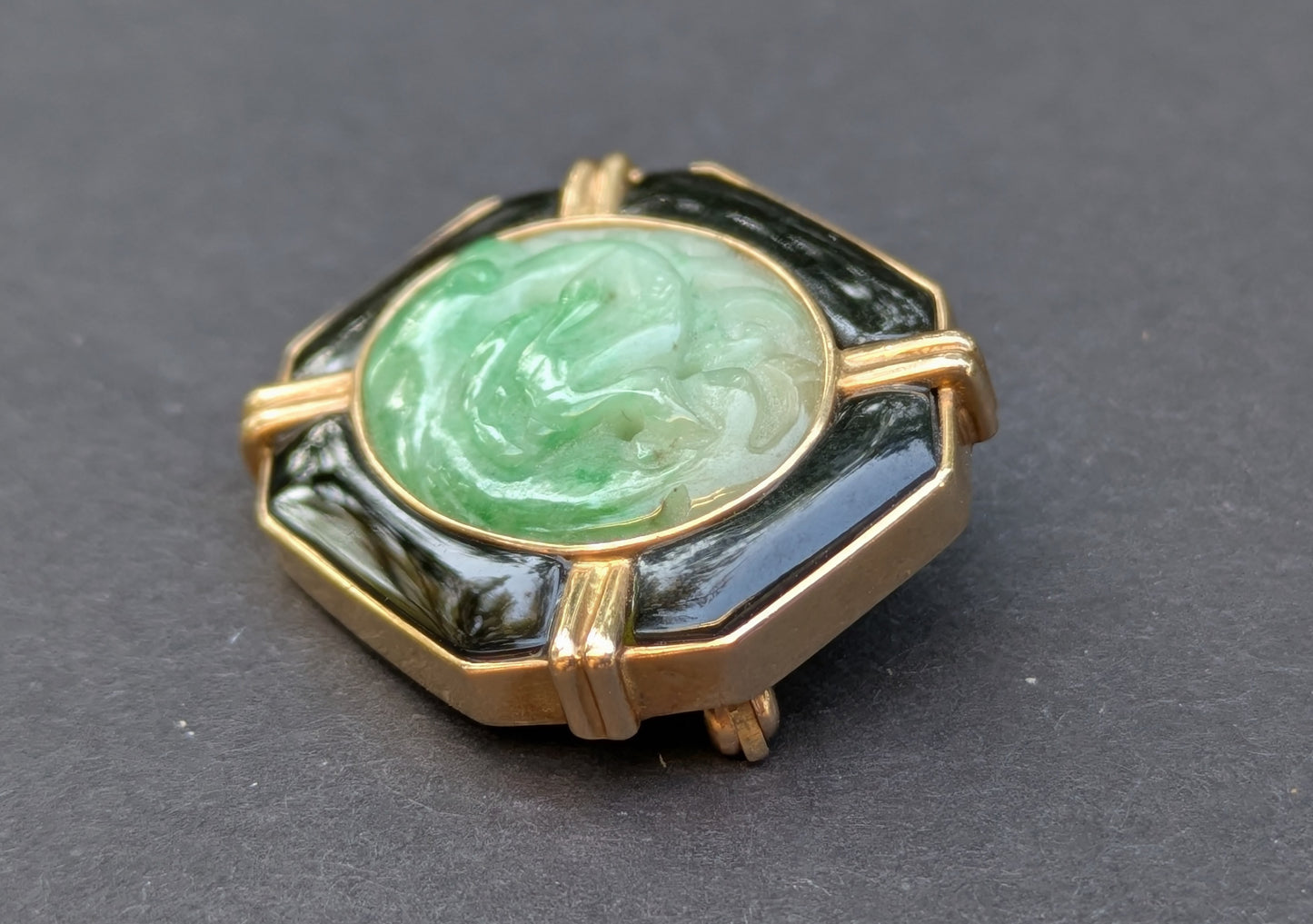 14k Jade and Onyx Brooch