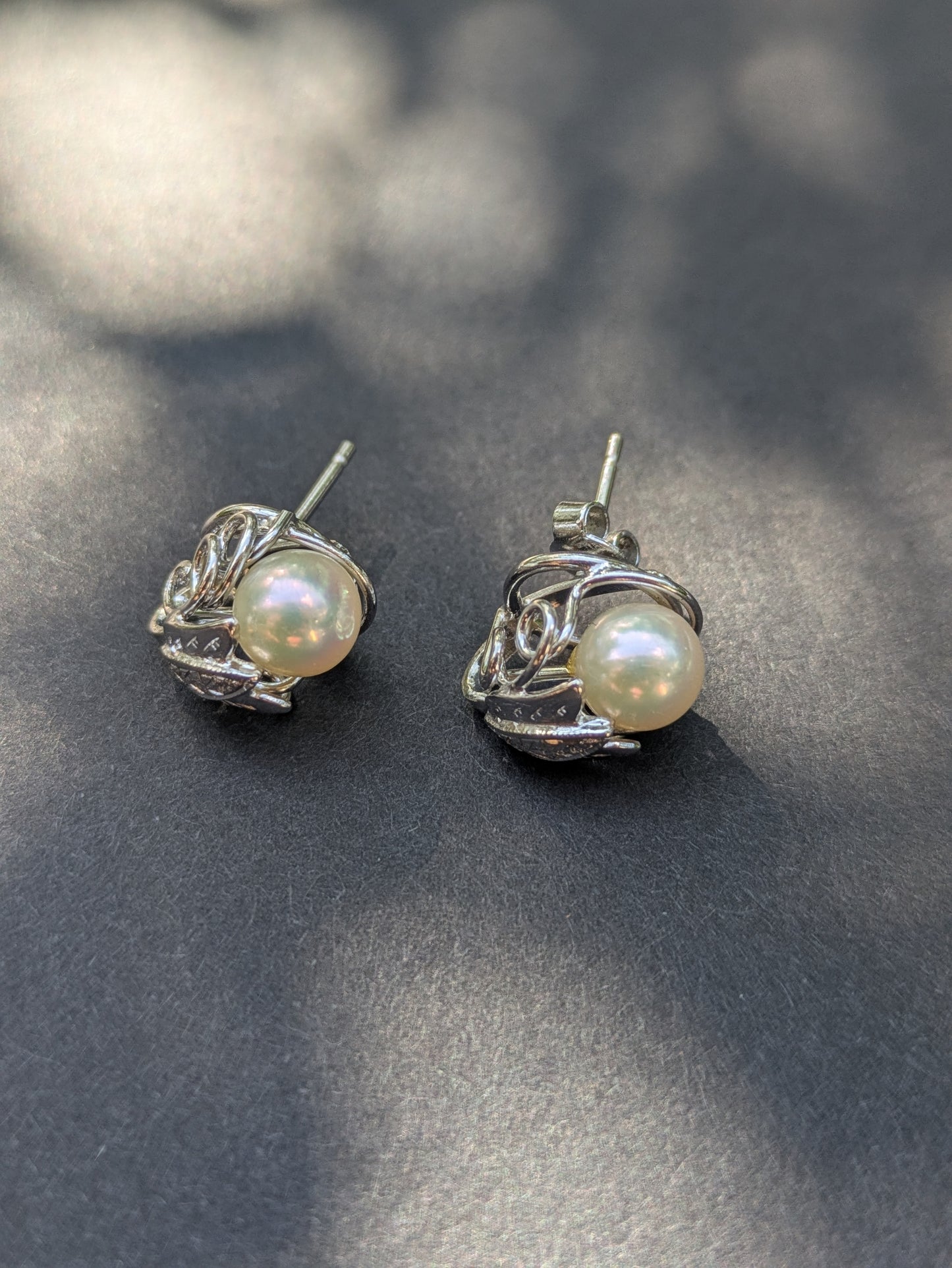 14k White Gold and Pearl Stud Earrings with Diamonds