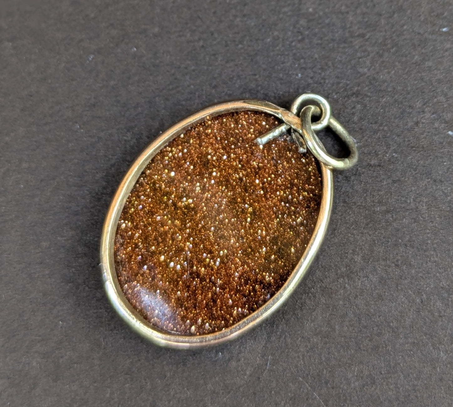 Vintage 14kt Oval Goldstone Pendant