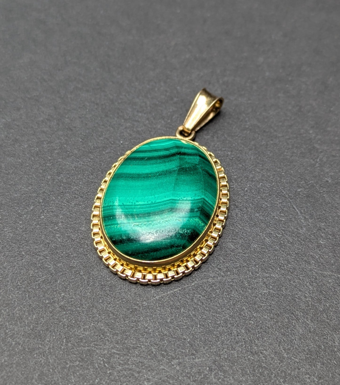 14k 1960's Malachite Pendant