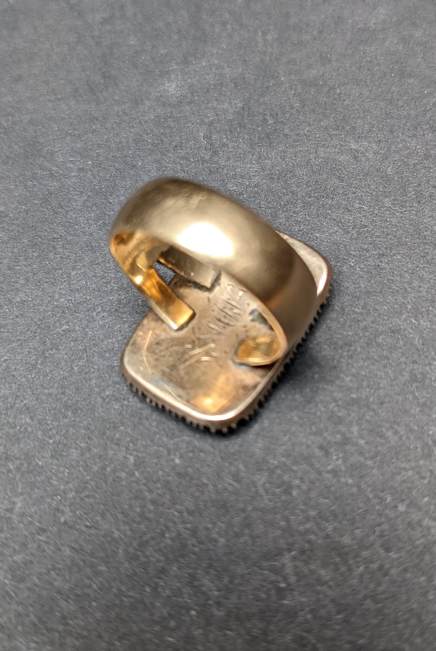 9k English Sentimental ring with woven hair and half pearls 1866