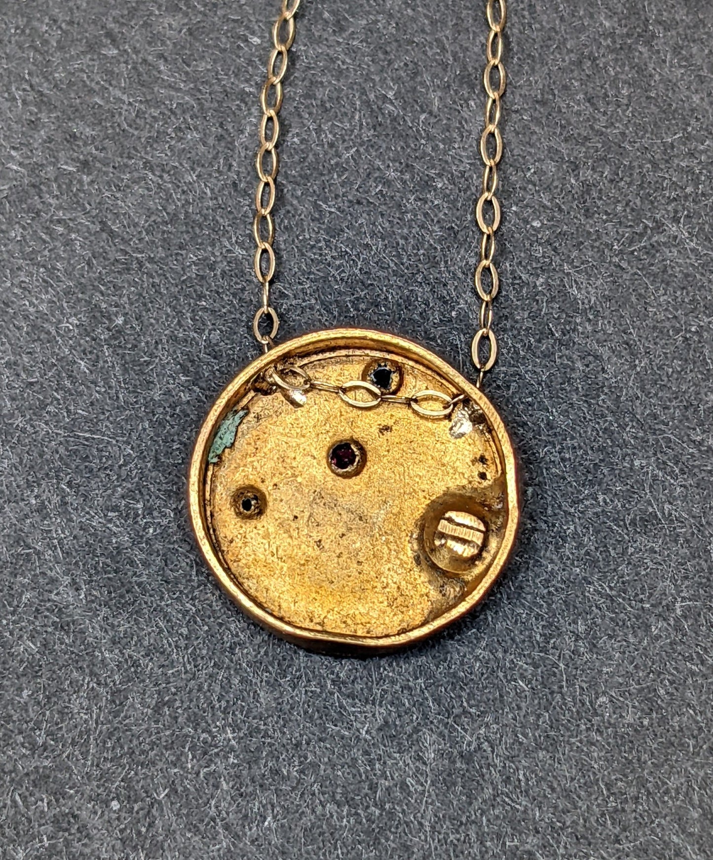 Engraved swallow necklace with sapphires inset