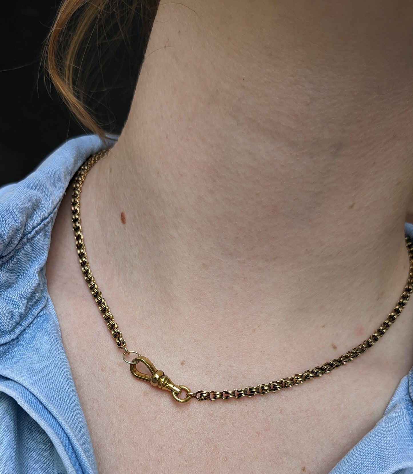 17 inch 14k elaborate gold chain with dog clip